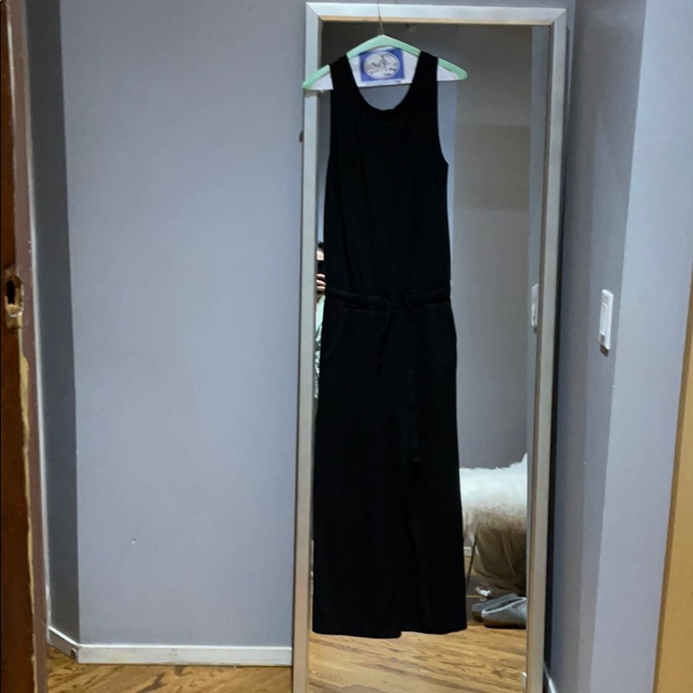 Aritzia wilfred free black tie waist jumpsuit xs